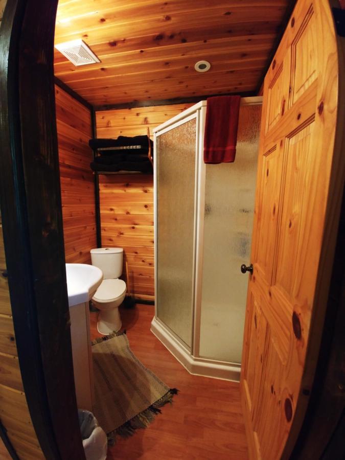 Bone Creek Wilderness Retreat Hotell Blue River Exteriör bild